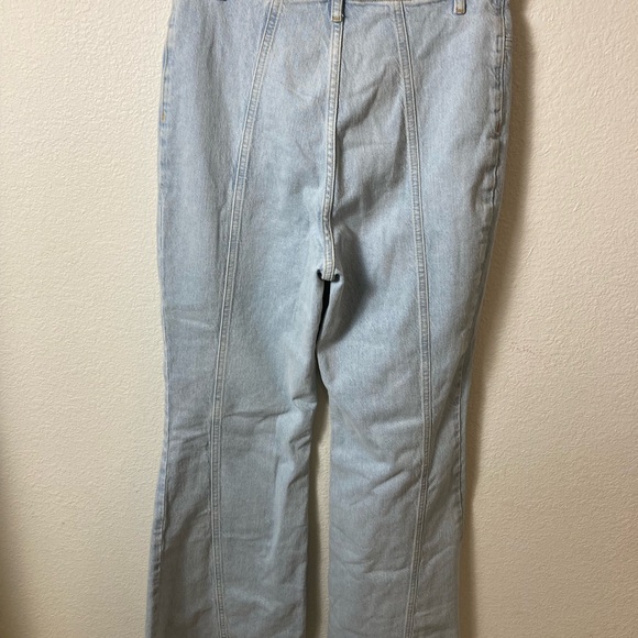We The Free Florence High waisted Flair Light Wash Jeans 70’s women's Size 29 - Picture 7 of 13